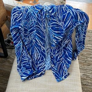 Rayon blouse, new with tags, size small. Long sleeve.